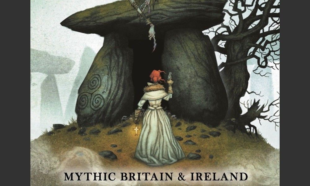 Vaesen Mythic Ireland & Britain Key Art mostrando seu título e uma mulher em um vestido em pé na frente de uma caverna segurando uma arma.