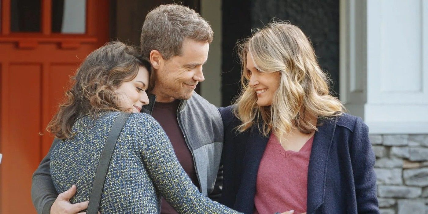 The Throuple in You Me Her