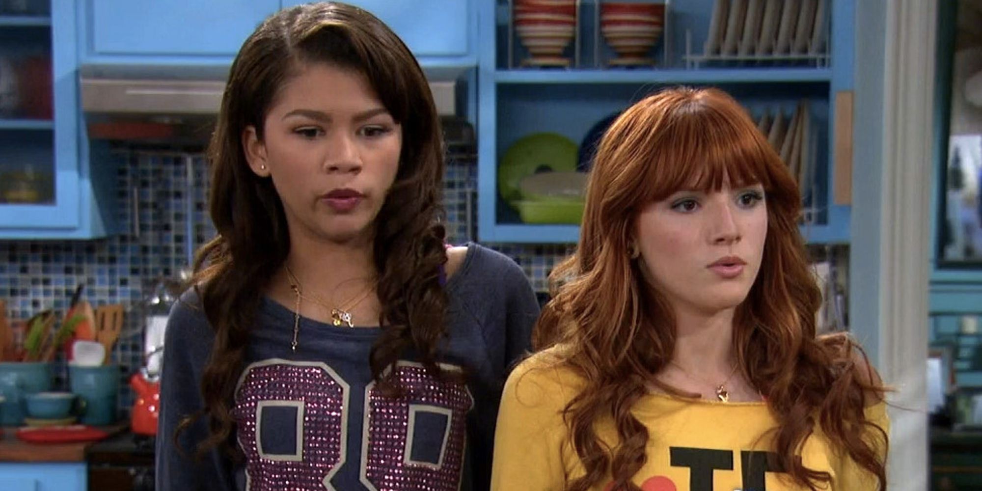 zendaya and bella thorne 2022