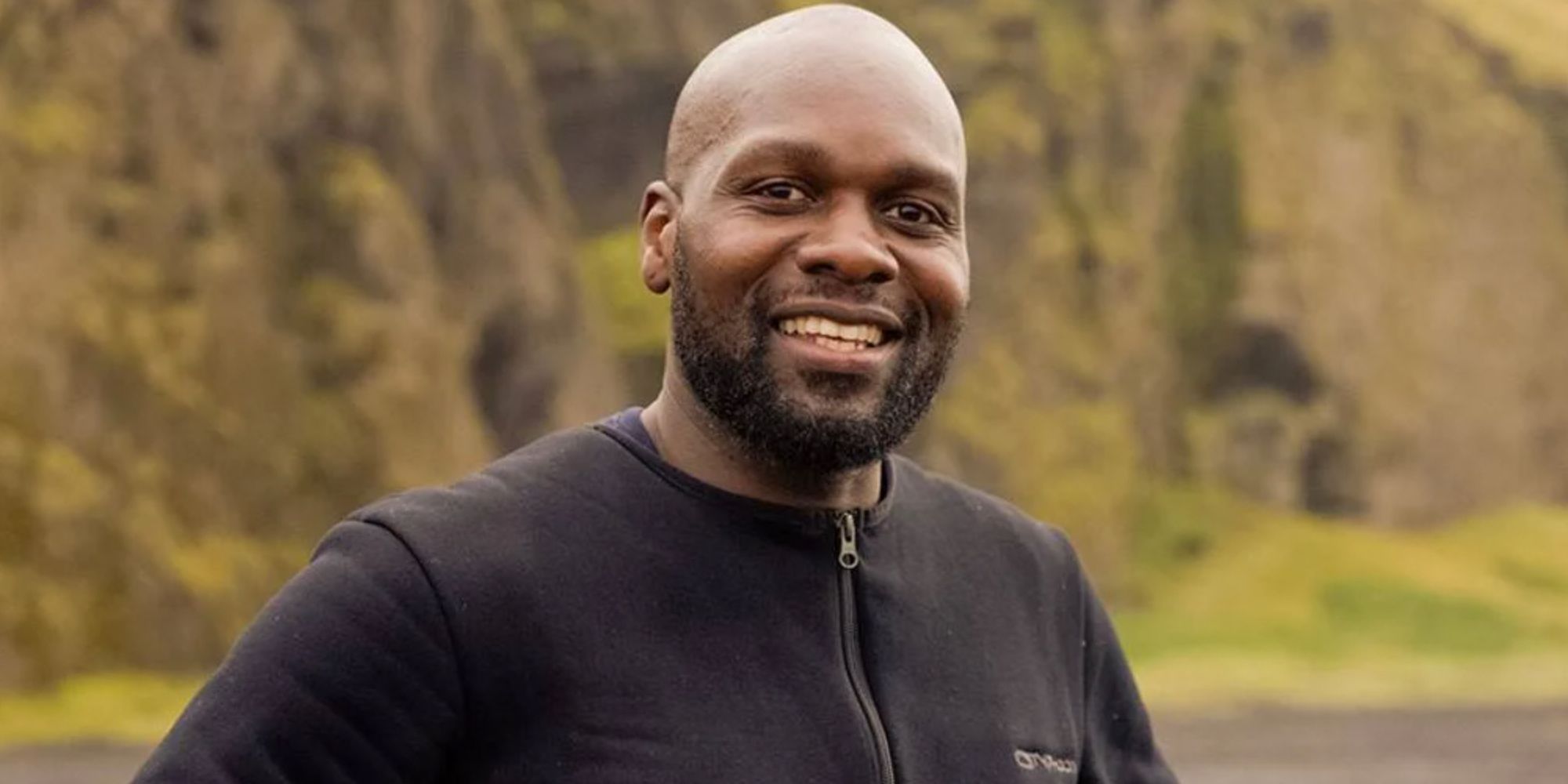 Dwayne Fields sorri em 7 dias difíceis
