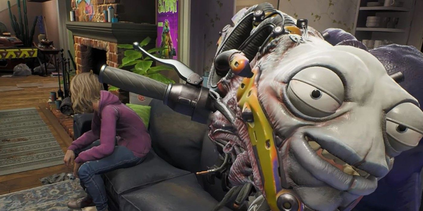 Imagem High on Life onde o jogador segura Lezduit, a arma mais poderosa do jogo em primeiro plano e uma mulher sentada no sofá em uma sala ao fundo