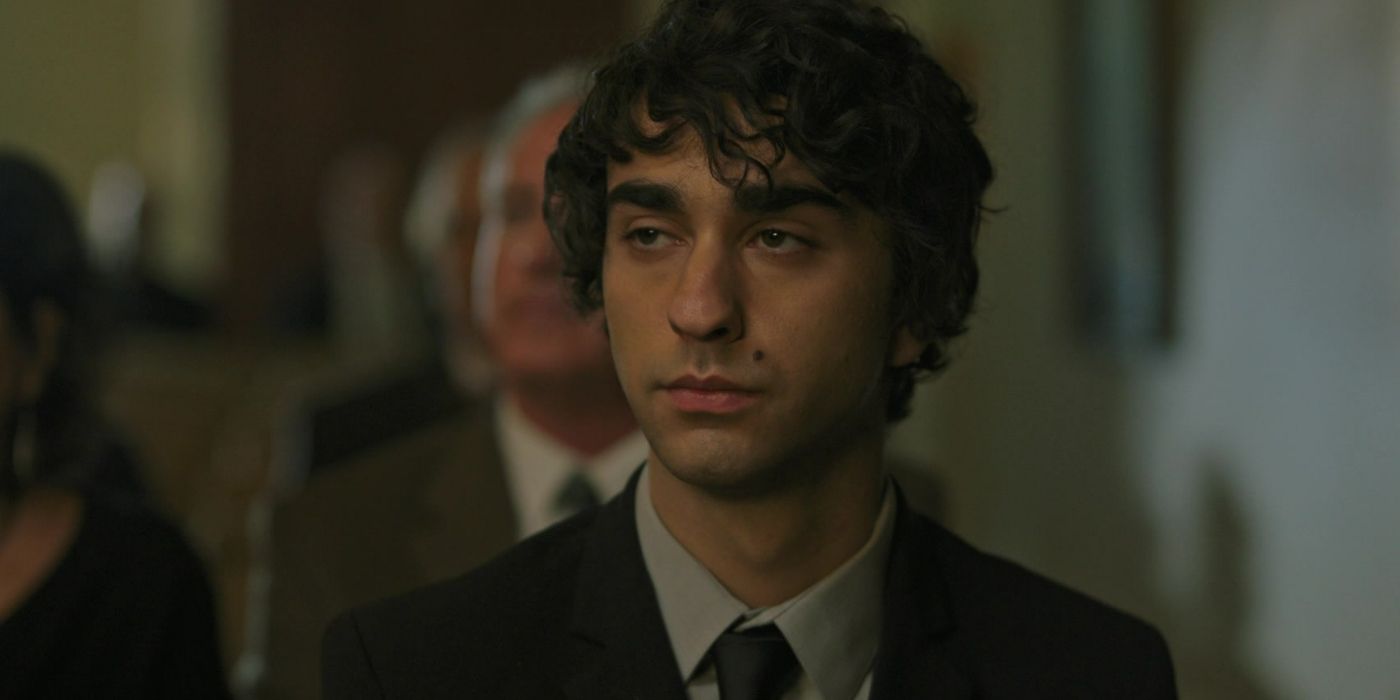 Alex Wolff's character attends his grandmother's funeral in Hereditary