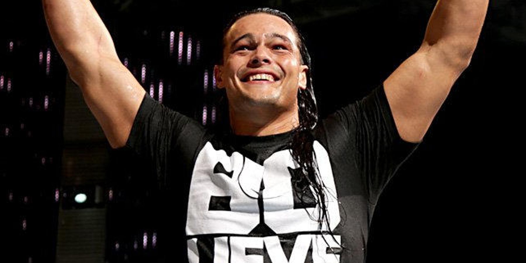 Bo Dallas encourages the WWE Universe to Bo-lieve before a match against R-Truth.
