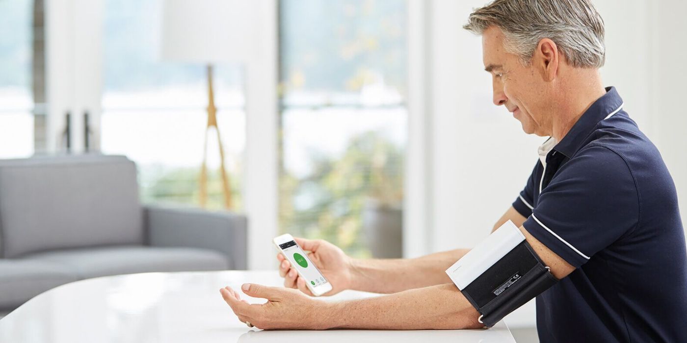 Qardio - Arm Wireless Smart Blood Pressure Monitor