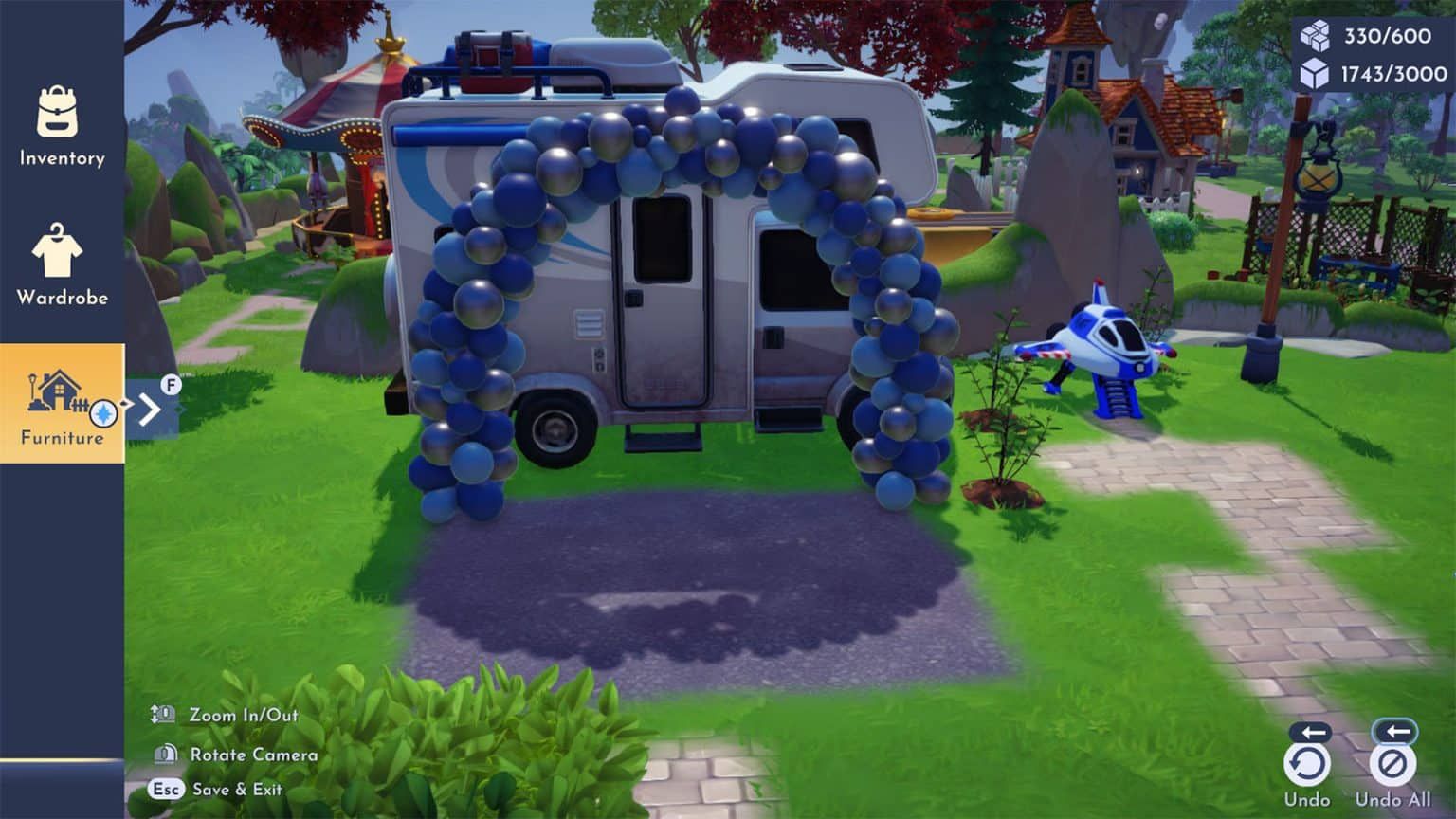 L'interface utilisateur de Disney Dreamlight Valley a placé de l'asphalte et une arche de ballon près du camping-car de Buzz pour 