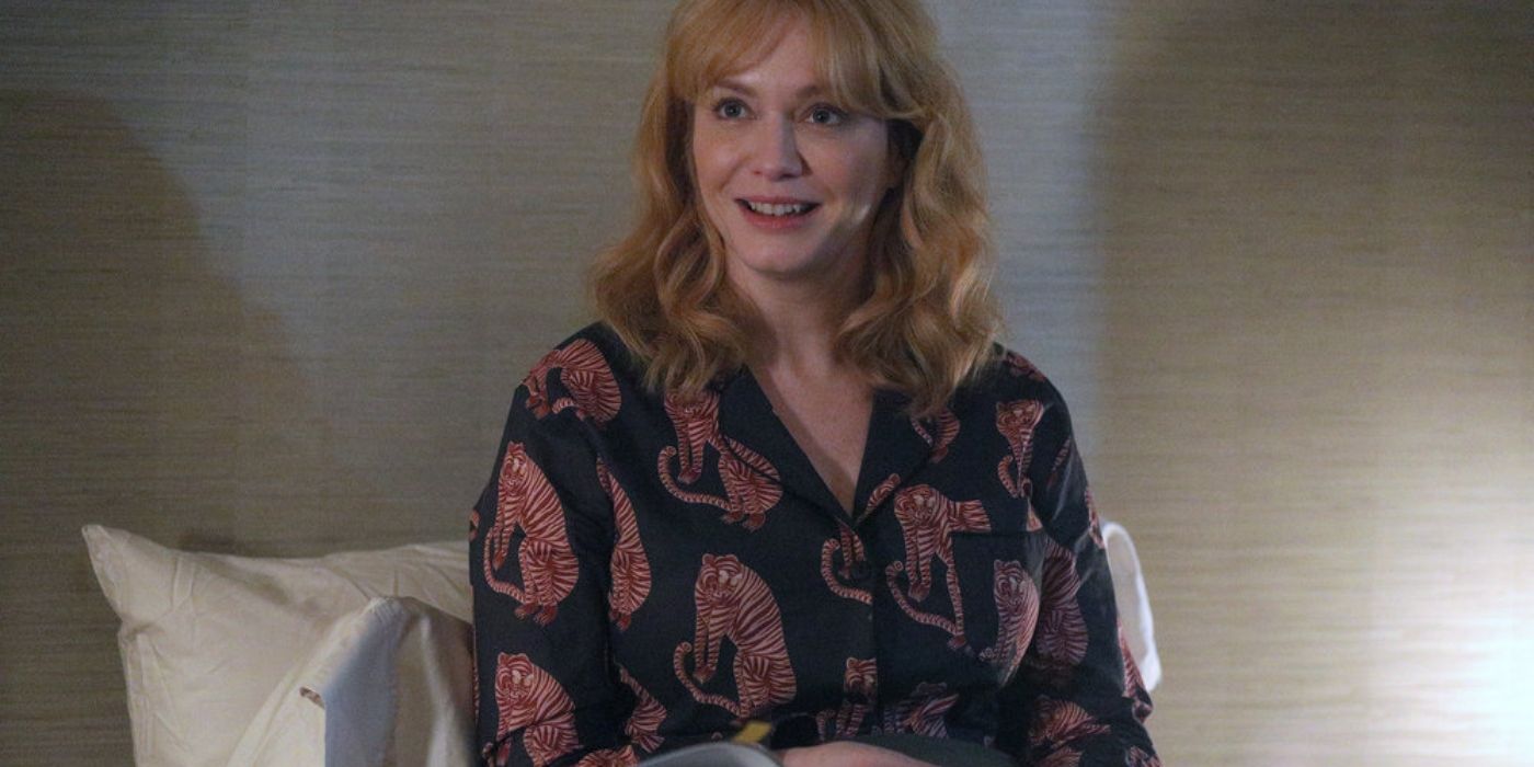 Beth Boland smiling in Good Girls