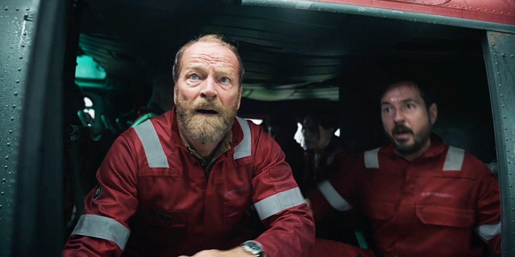 Iain Glen as Magnus and Martin Compston as Fulmer in The Rig season 1 finale