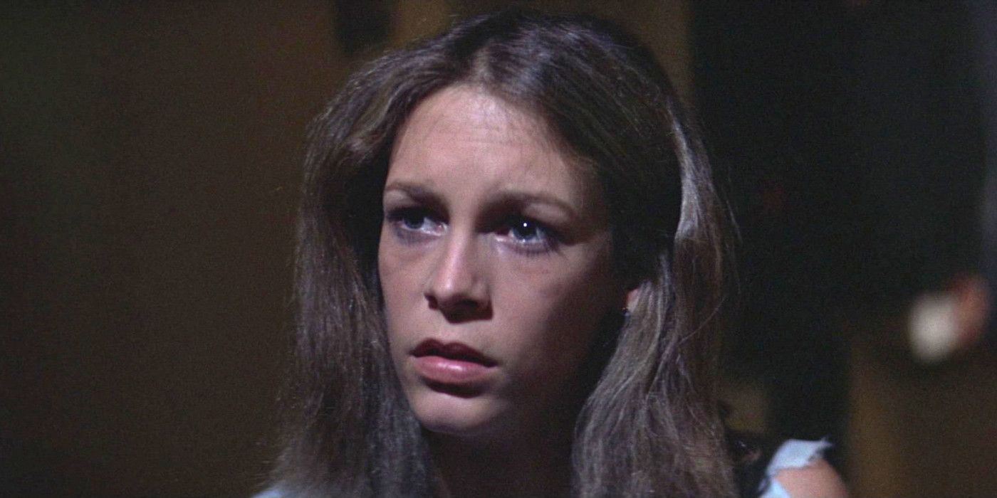 Jamie Lee Curtis as Laurie in Halloween 1978 looking alarmed