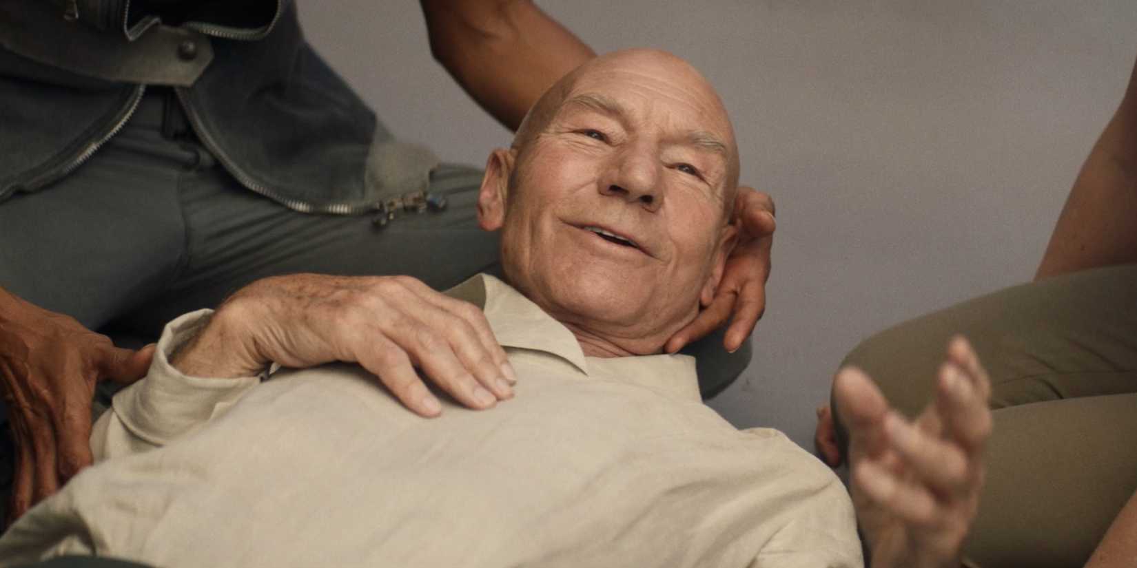 Patrick Stewart as Picard, who dies in the Star Trek Picard season 1 finale