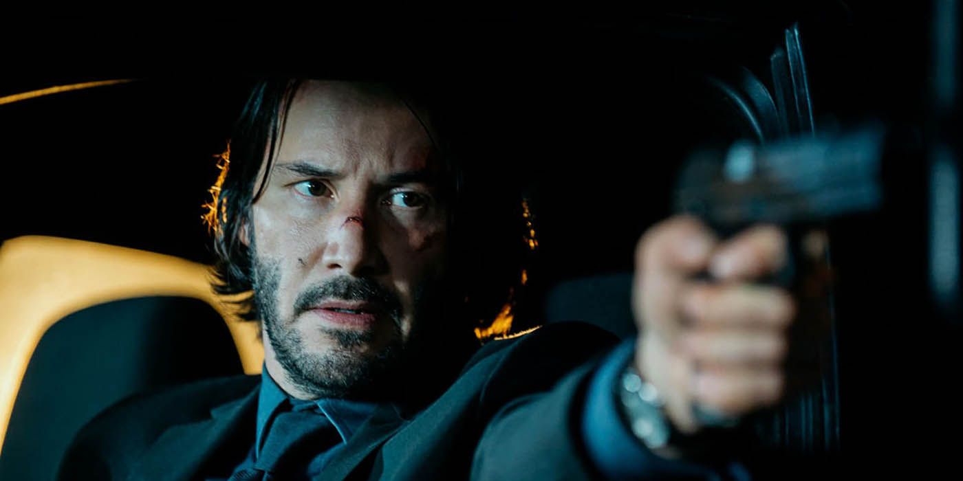 Keanu Reeves 10 mejores acrobacias de John Wick, clasificadas