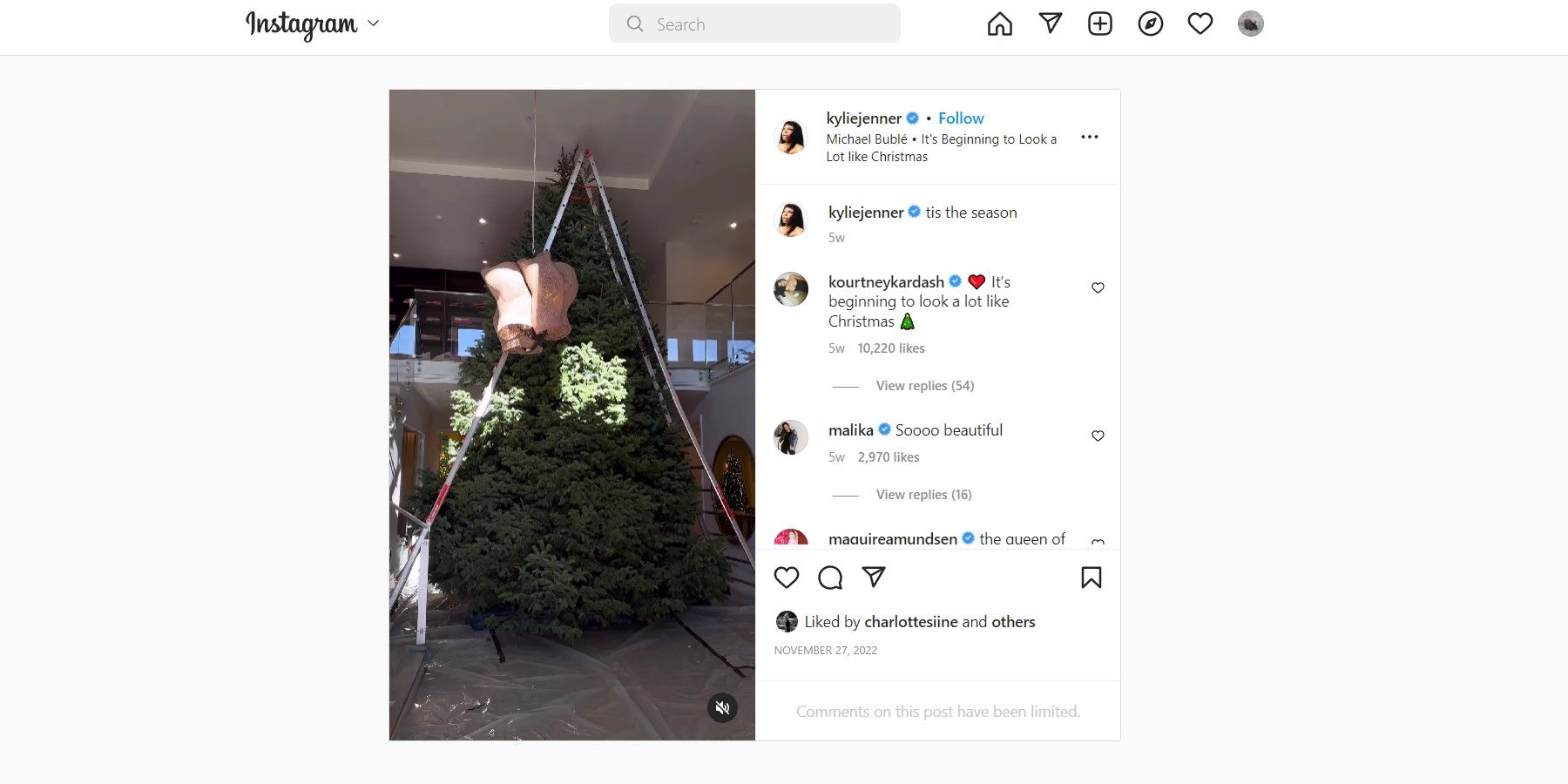 kylie jenner christmas 2022 instagram post christmas tree CROPPED