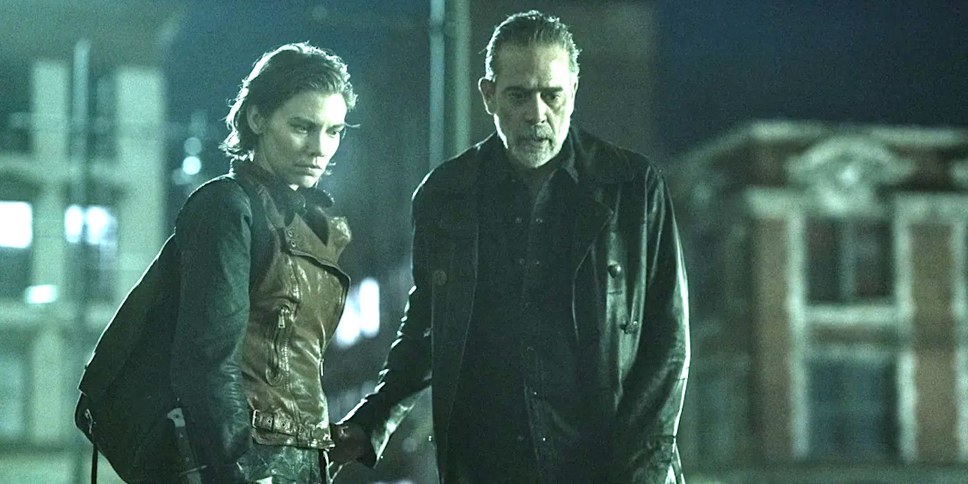 Lauren Cohan et Jeffrey Dean Morgan dans The Walking Dead Dead City la nuit semblant choqués par quelque chose qu'ils ont trouvé