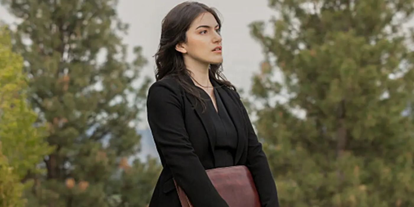 Lilli Kay playing Clara in Yellowstone season 5