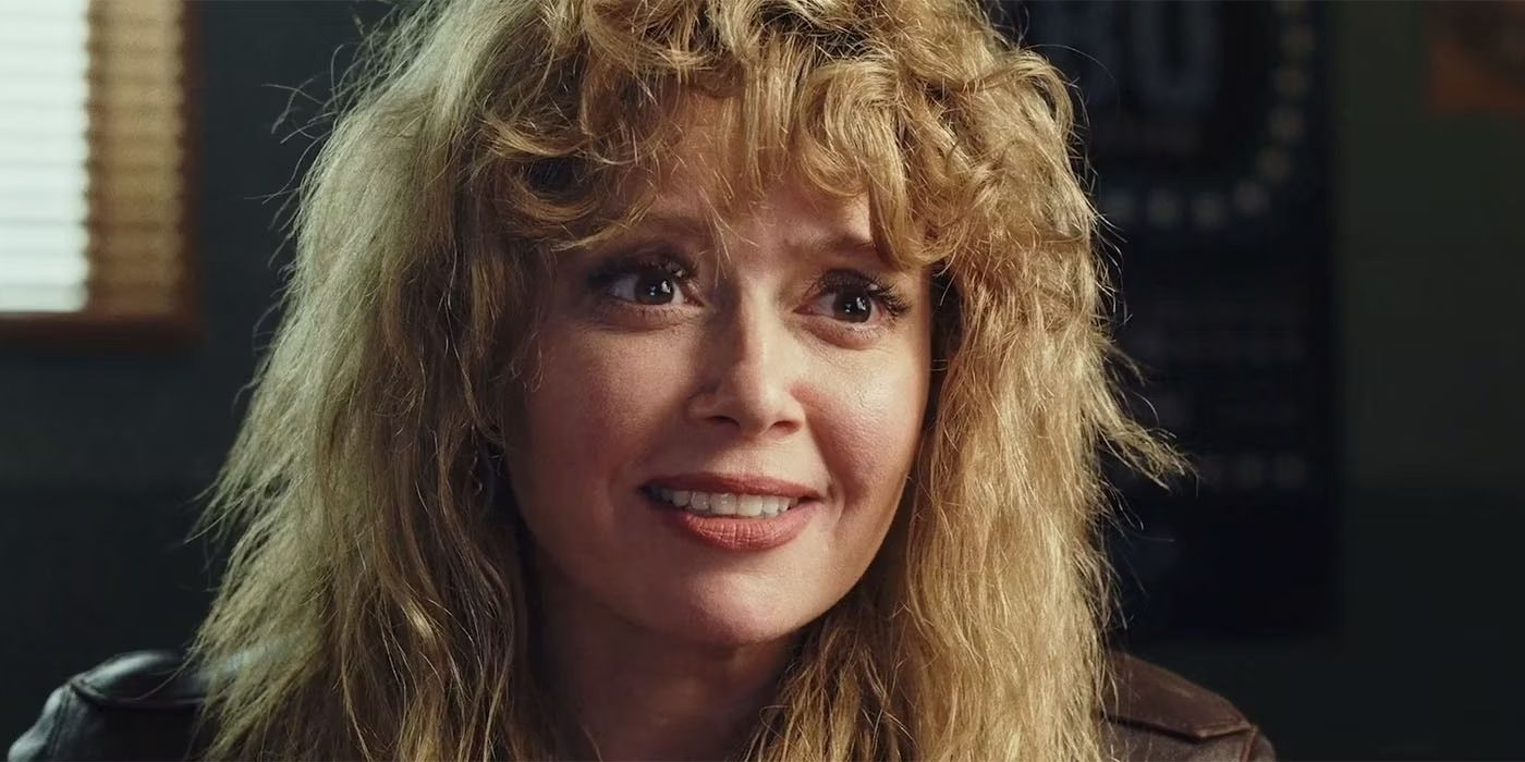 Natasha Lyonne as Charlie smiling in Poker Face Trailer