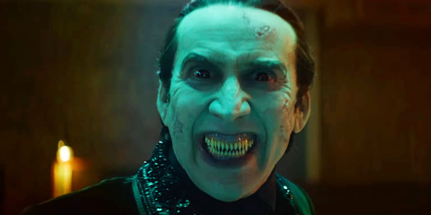 Nicolas Cage sorrindo como Drácula em Renfield