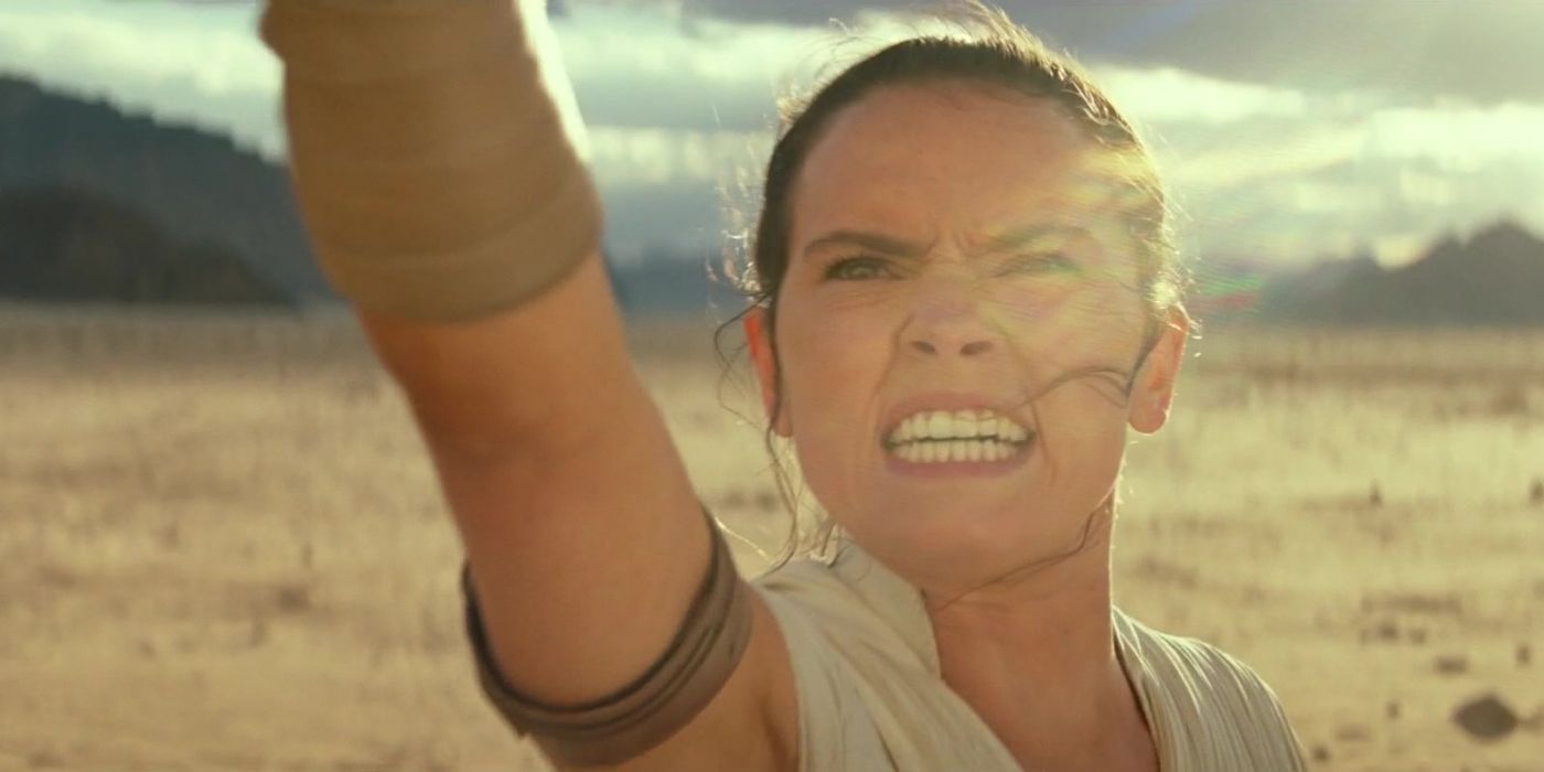 Star Wars Daisy Ridley Weighs In On Rey’s Palpatine Heritage Controversy