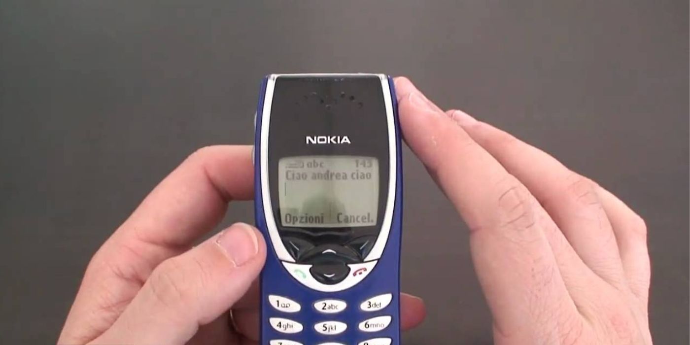 Someone using the Nokia 8210