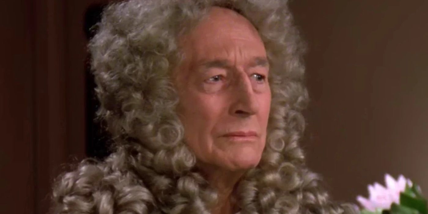 Isaac Newton looks on from Star Trek The Next Generation 