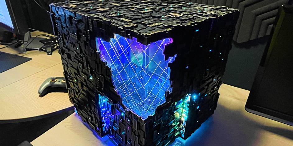 Star Trek Artifact Borg Cube ATX PC REVIEW