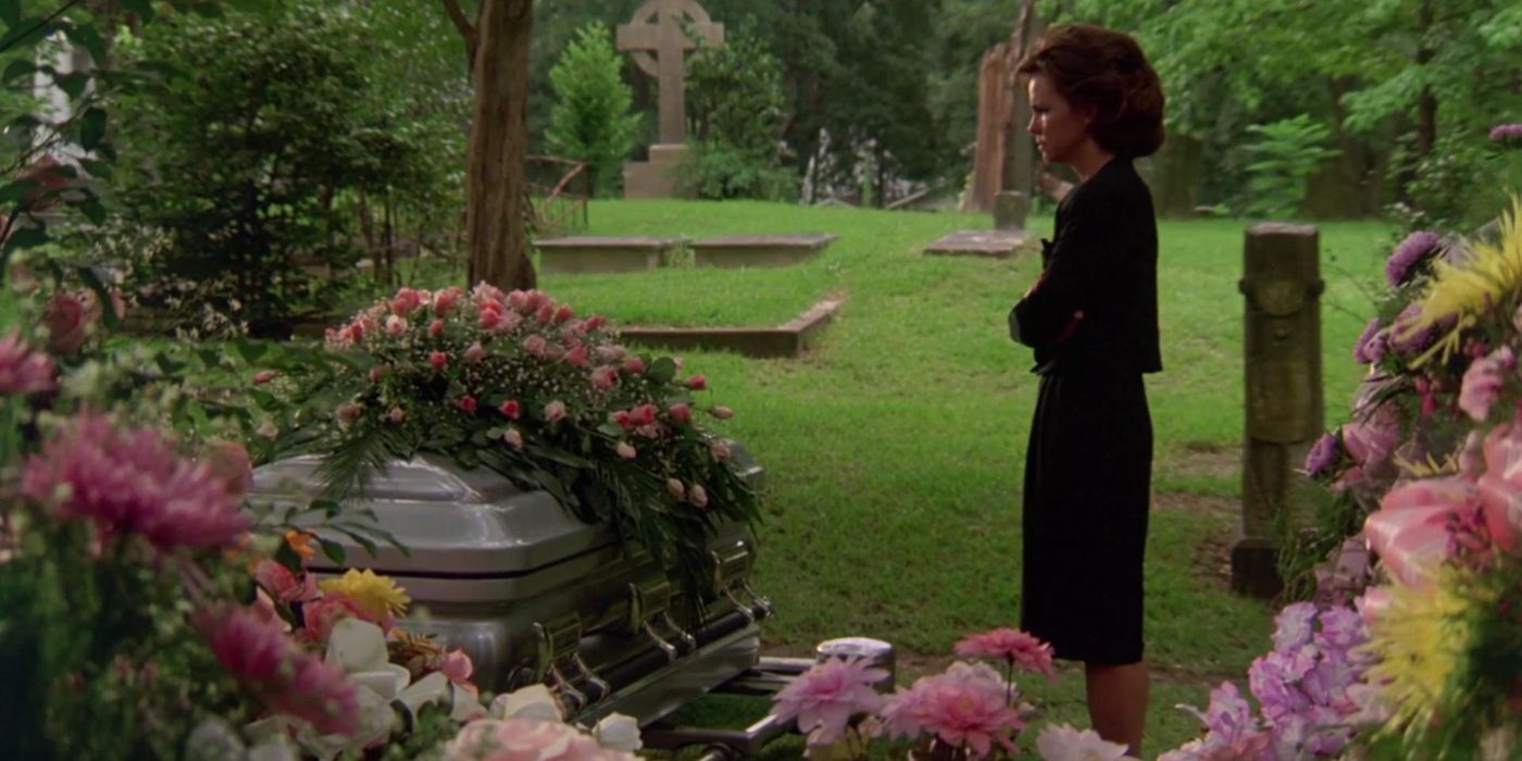 Sally Field standing in a cemetery in Steel Magnolias