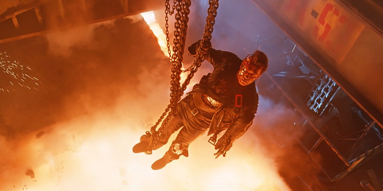 The_T-800_lowers_himself_into_molten_steel_in_T2