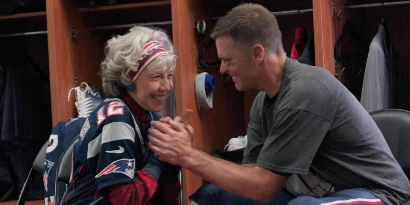Lily Tomlin grins in the locker room in 80 for Brady