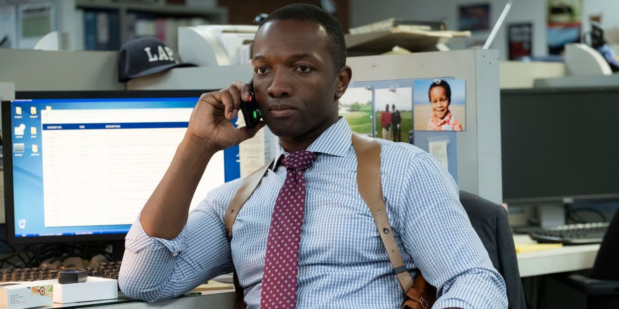 Jamie Hector as Jerry Edgar in Bosch making a phone call at the precinct 