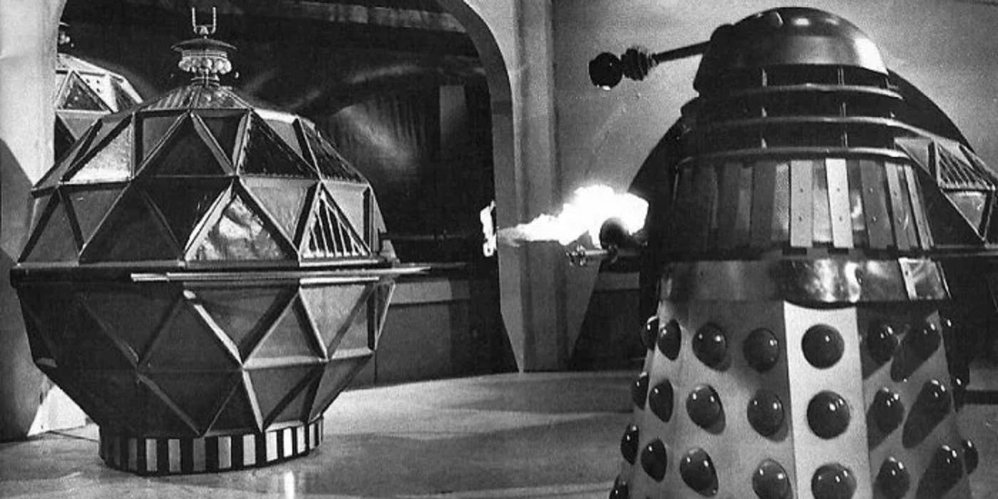 A Dalek fires its weapon in Doctor who