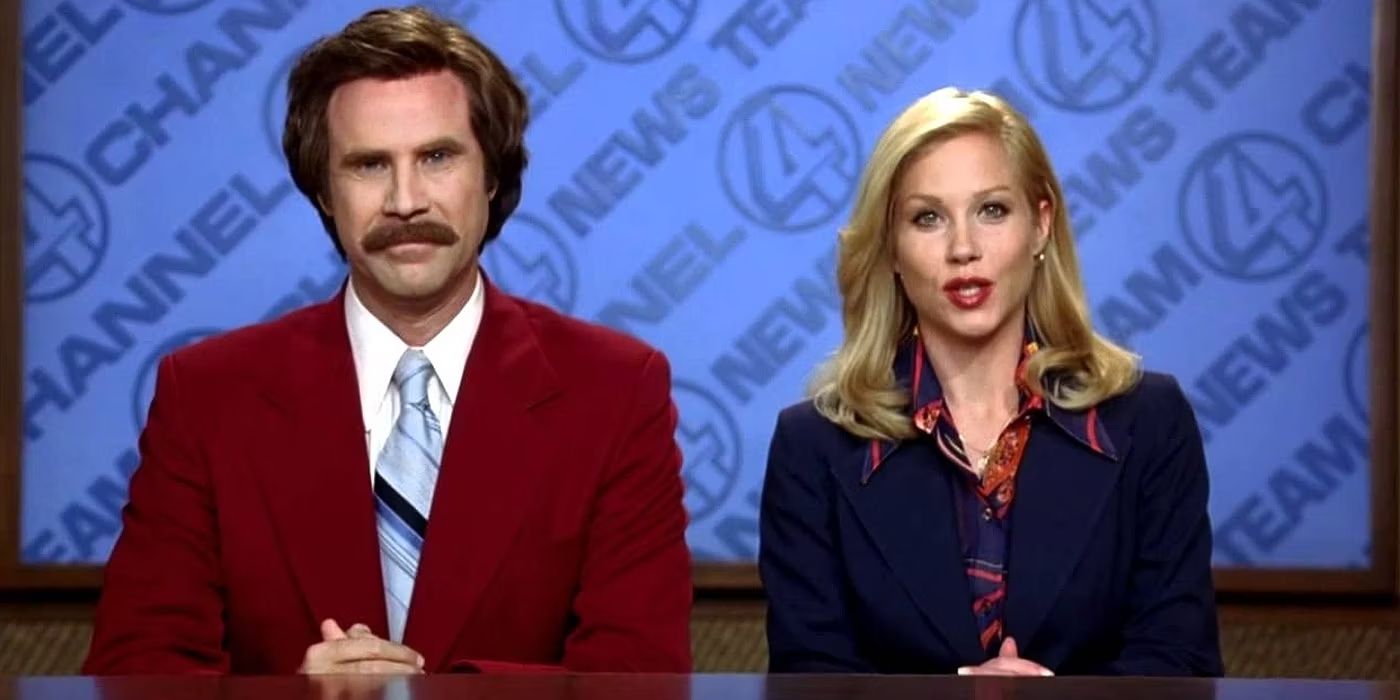 Will Ferrell and Christina Applegate sitting at the news desk in Anchorman