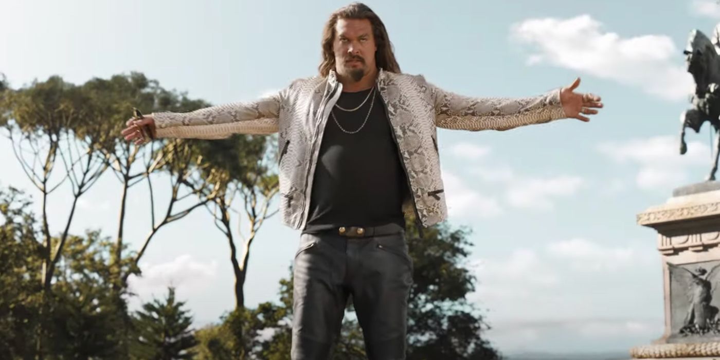 Jason Momoa sticking his arms out as Dante in Fast X