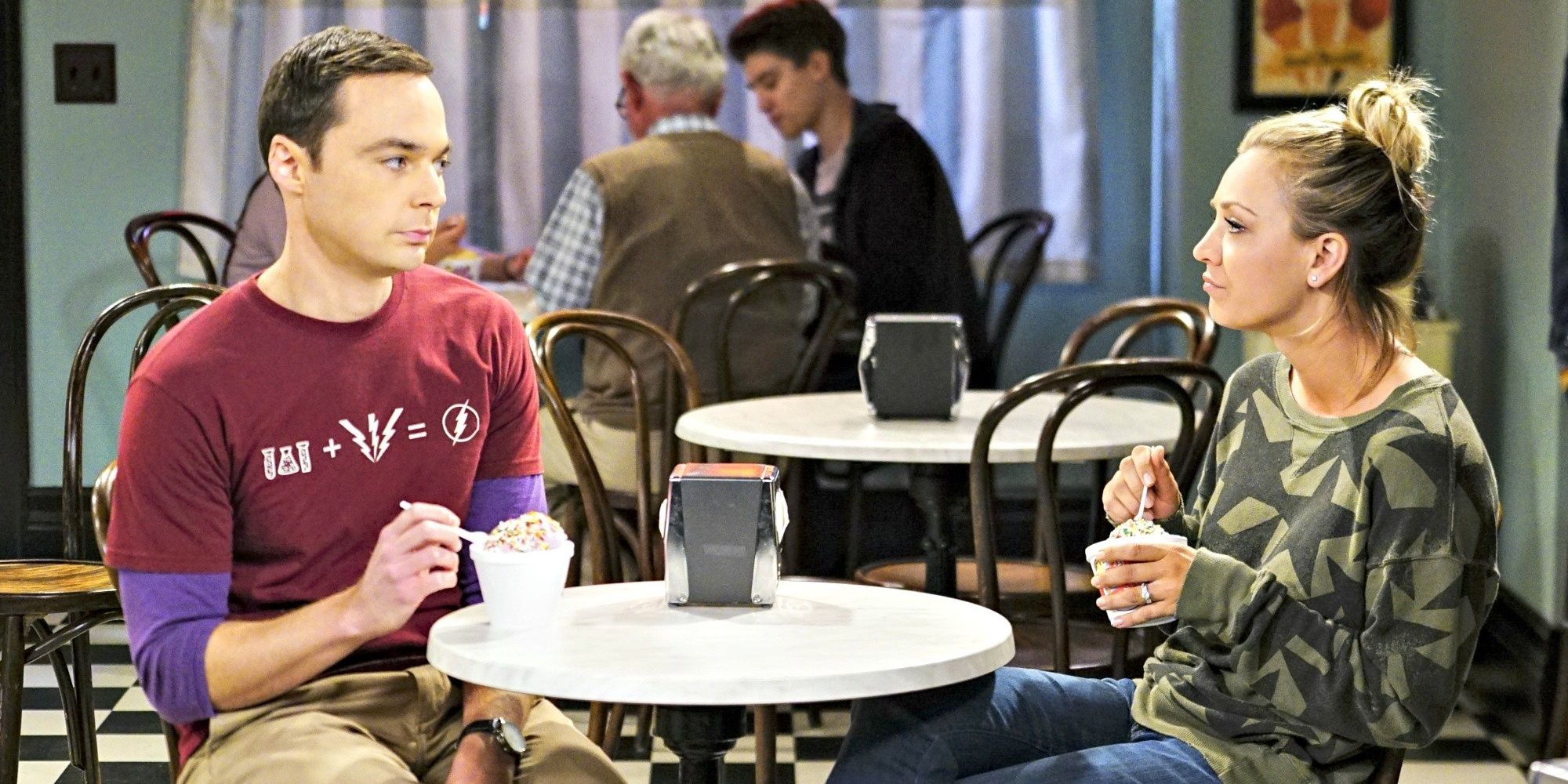 Sheldon and Penny talk in a cafe in The Big Bang Theory season 10