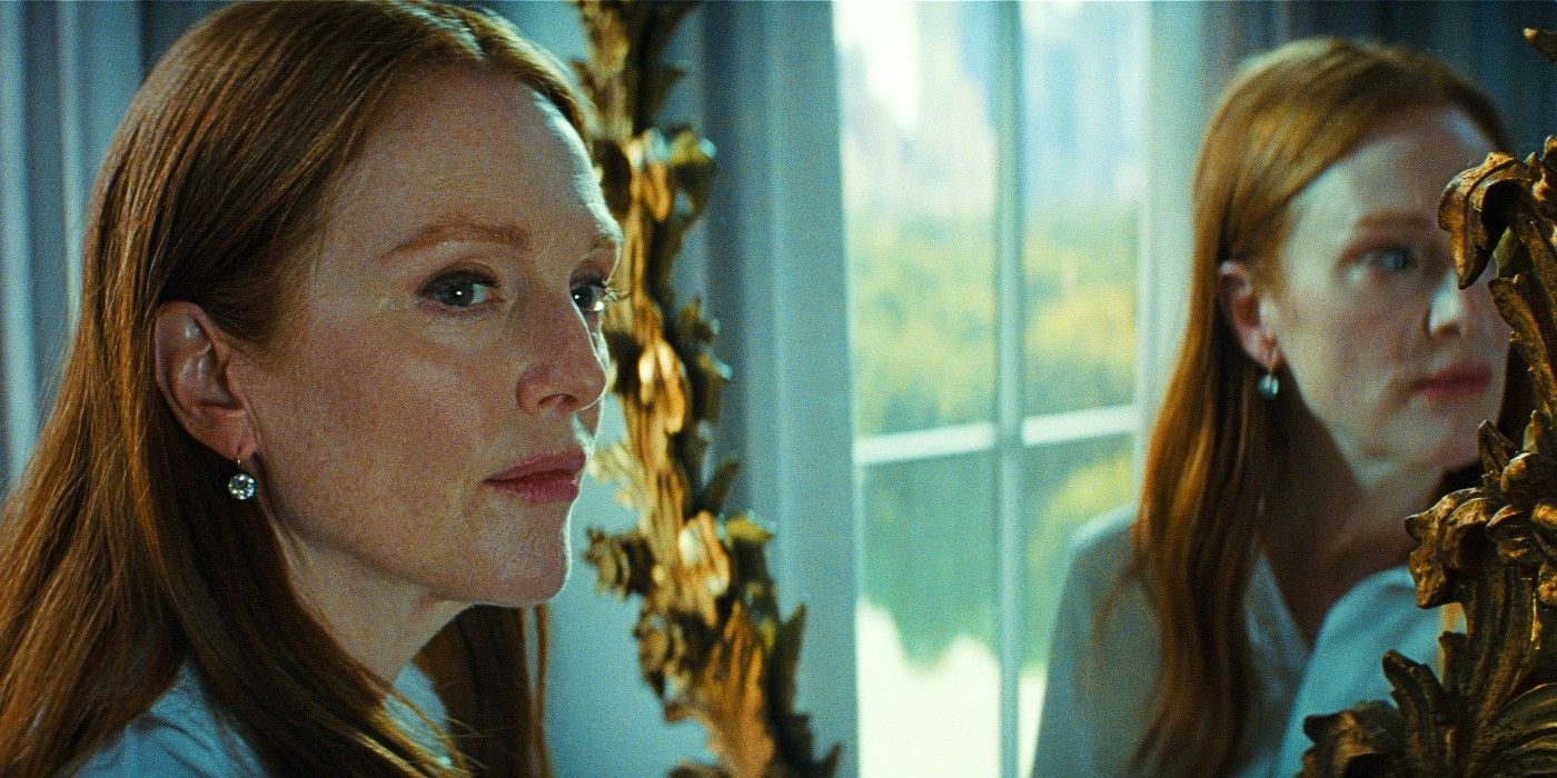 Julianne Moore and her reflection in a mirror in Sharper 