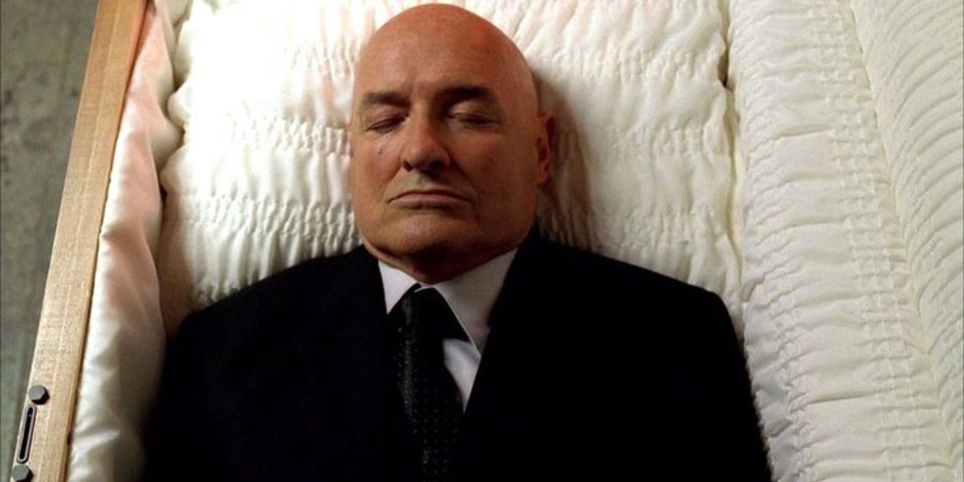 John Locke lies in a casket as Jeremy Bentham in Lost