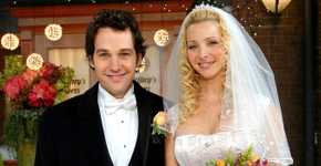 Mike and Phoebe in Friends series finale getting married