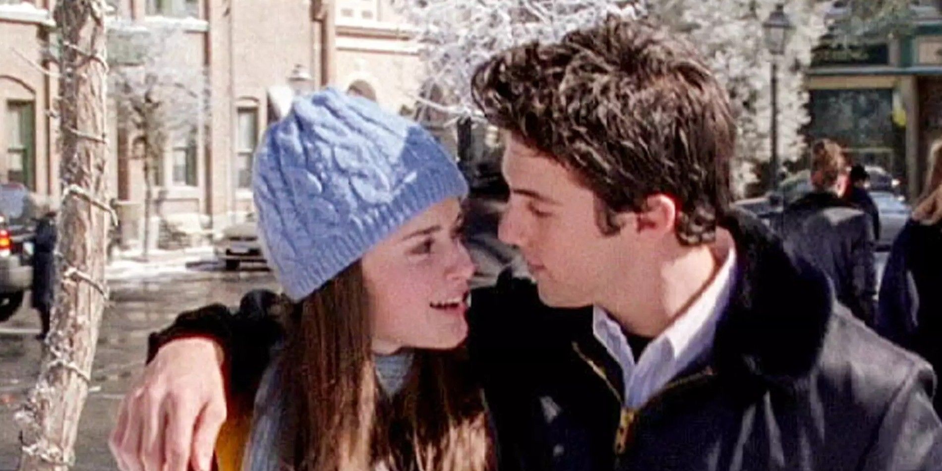 10 Gilmore Girls Moments That Explain Why The Show Is Still So Popular