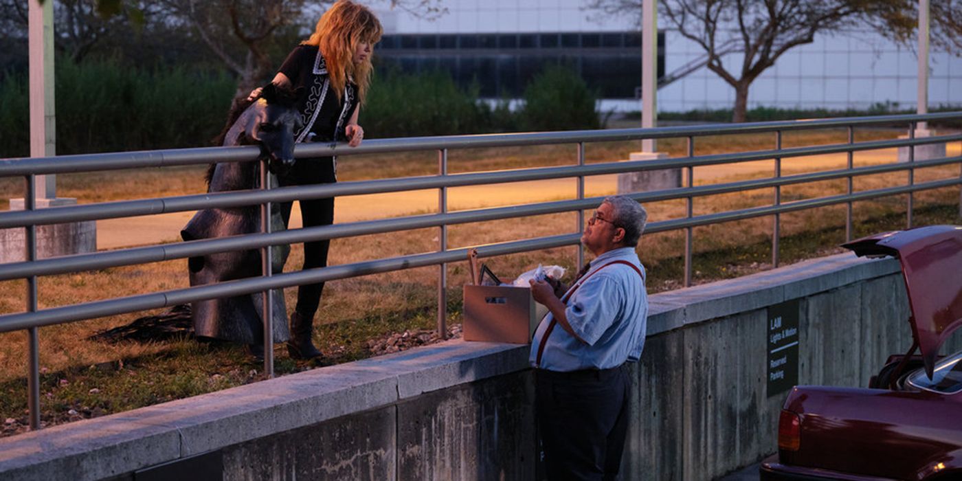 natasha lyonne and luis guzman in poker face