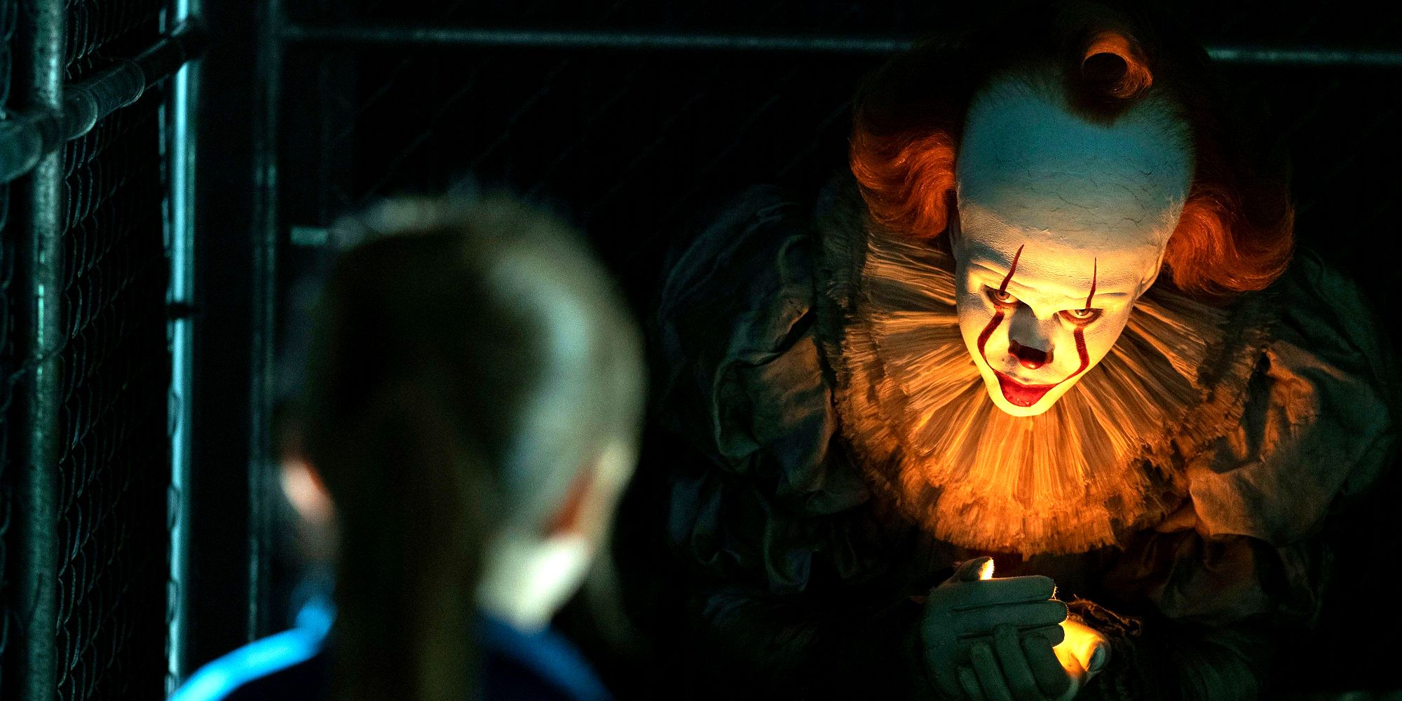 Pennywise-from-IT-talking-to-victim