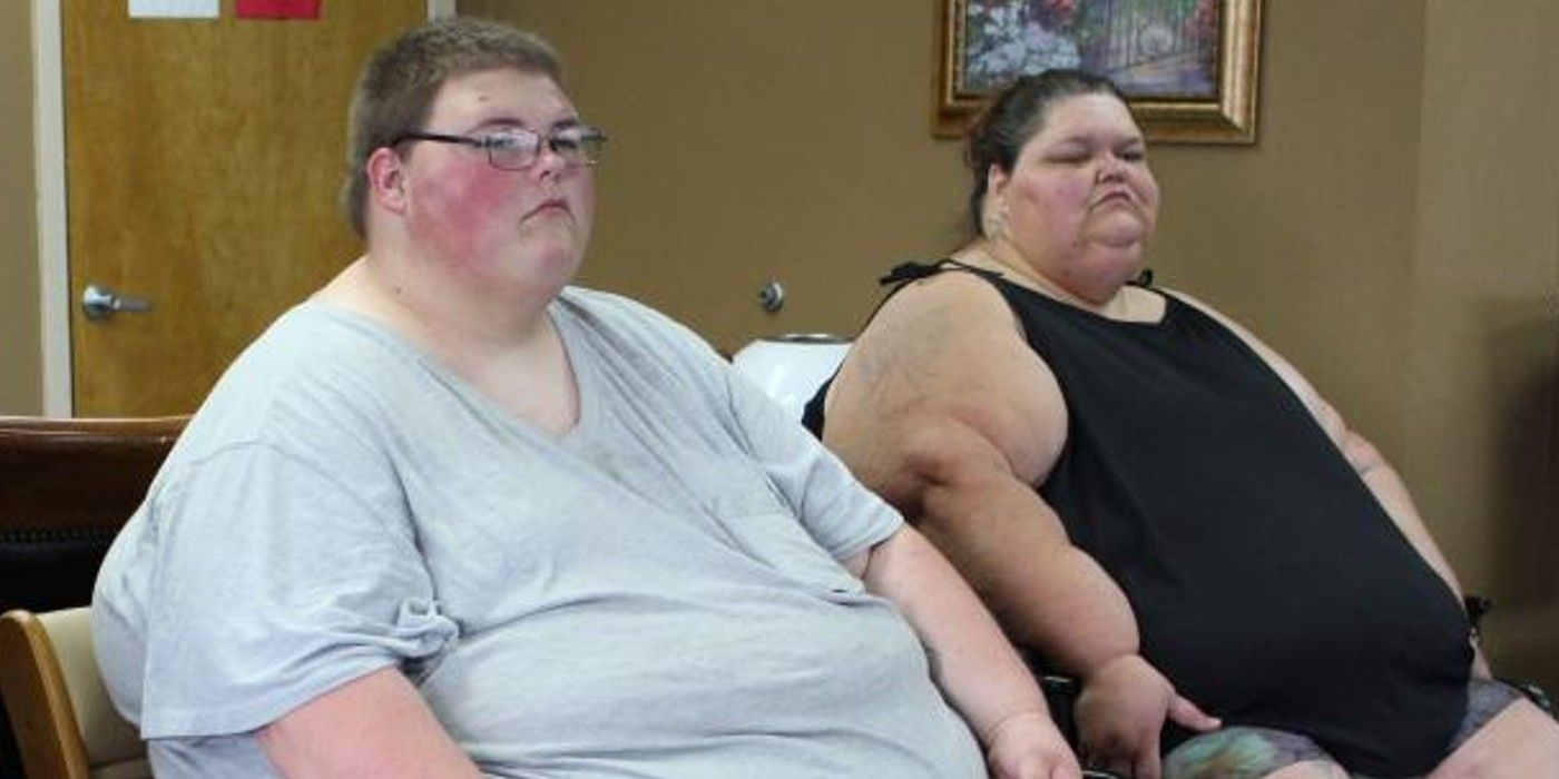 Robin and Garrett from My 600-lb Life sitting side by side