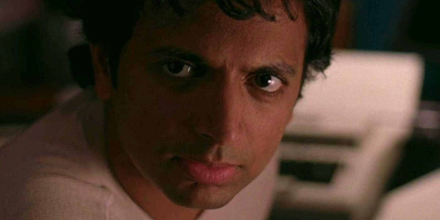 Shyamalan looking behind himself in Lady in the Water