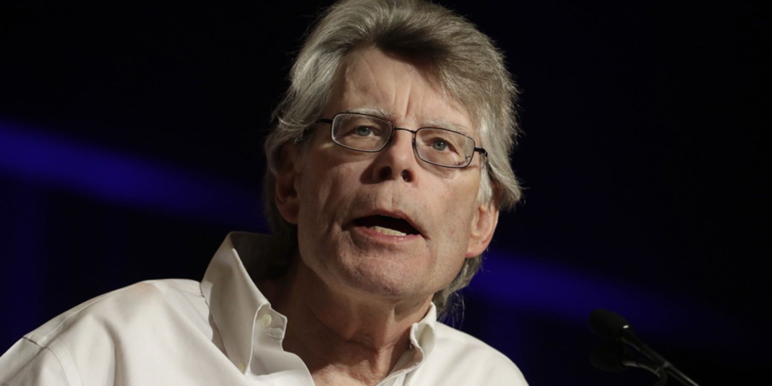 Stephen King at a speaking engagement