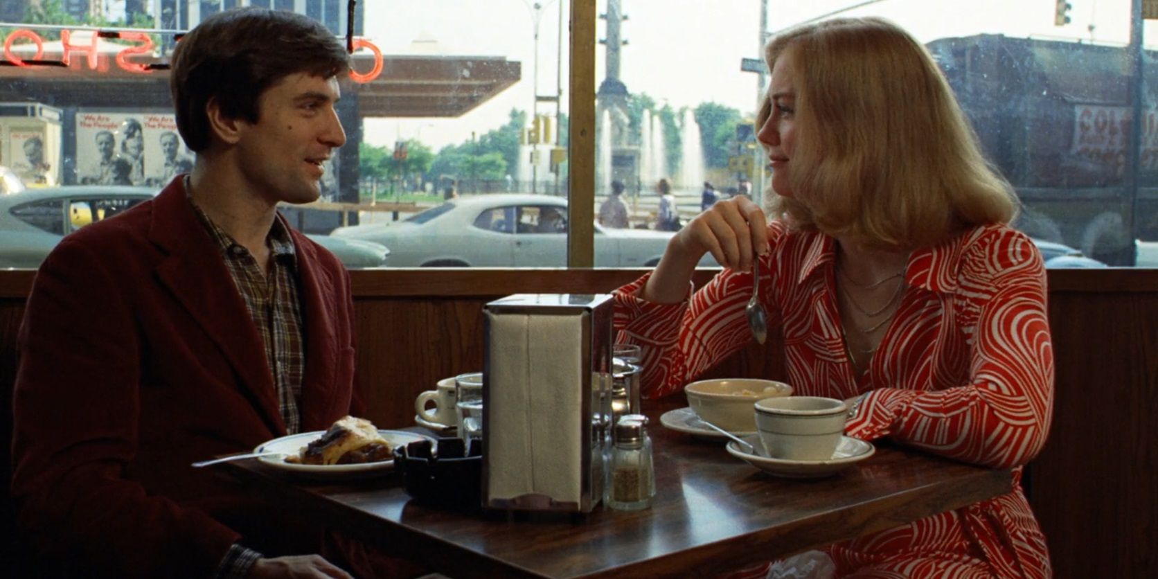 Travis and Betsy on a date in Taxi Driver