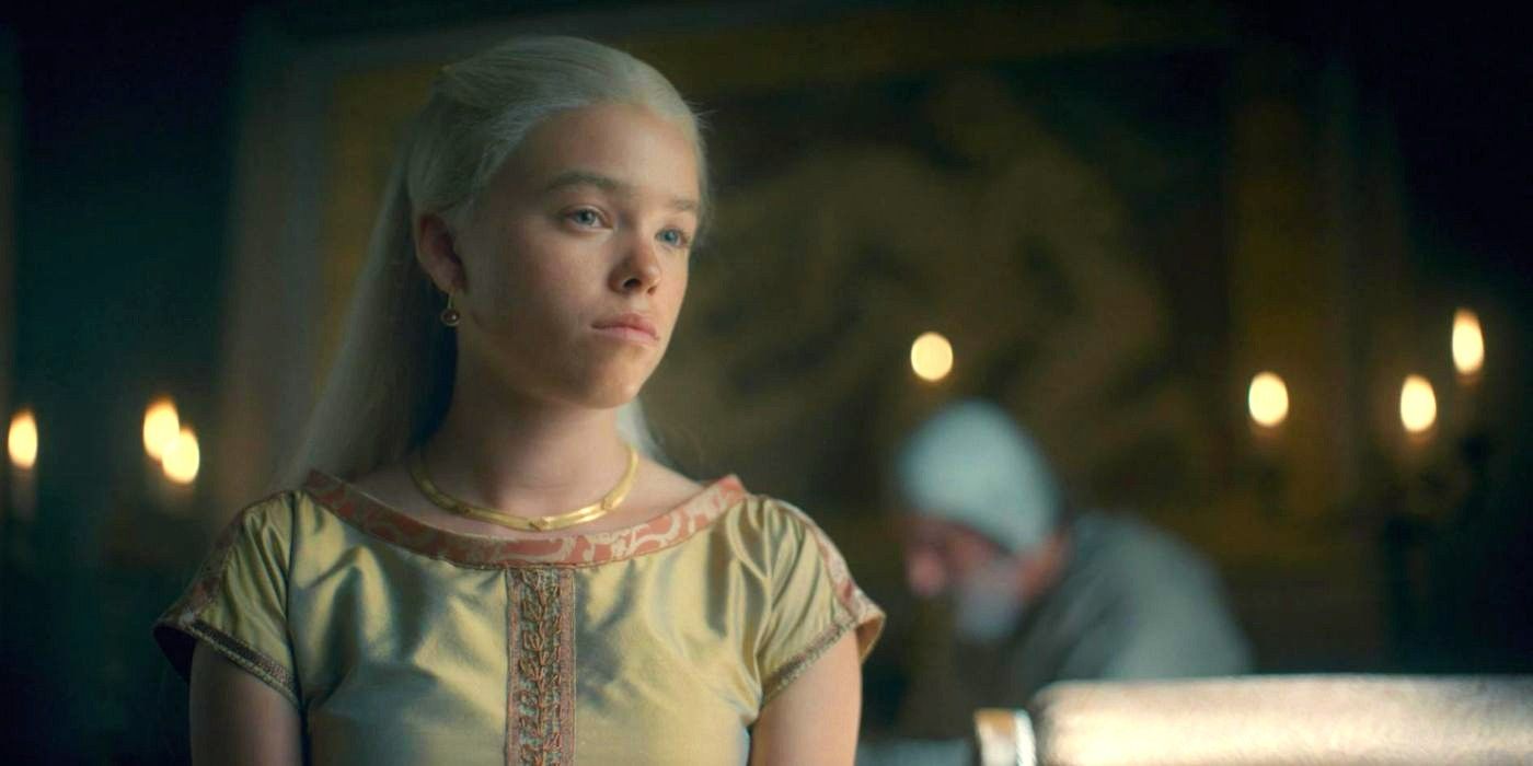 Younger Rhaenyra looking sad in House of the Drago