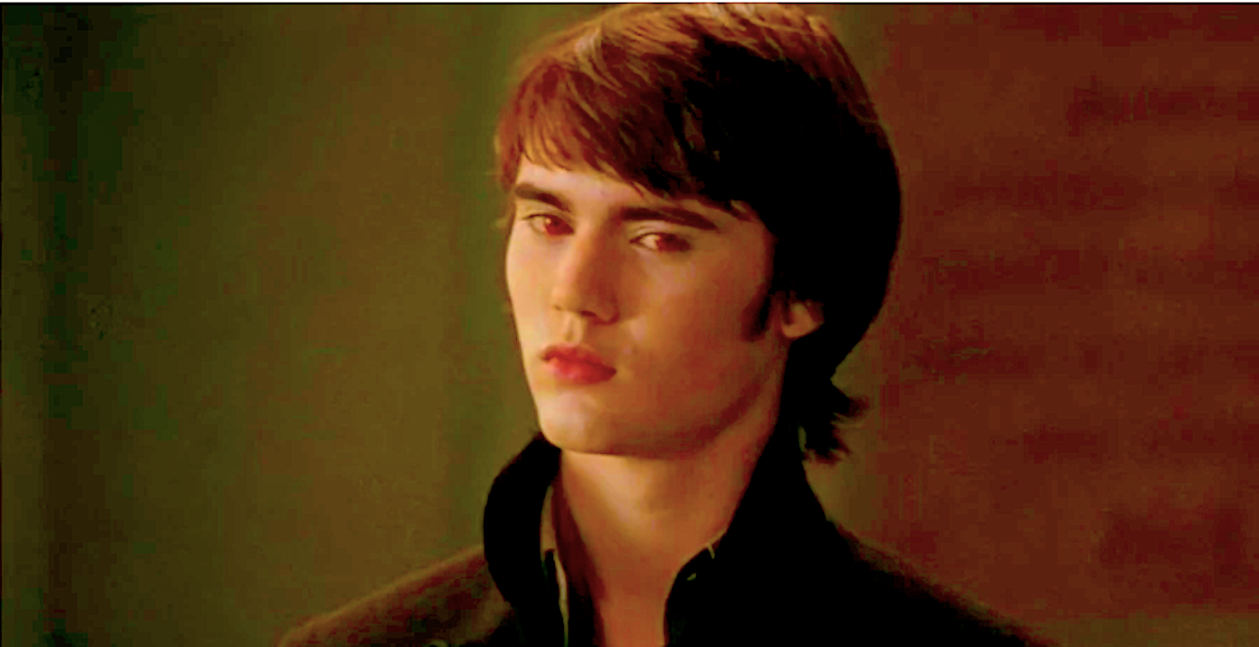 Alec in Twilight New Moon