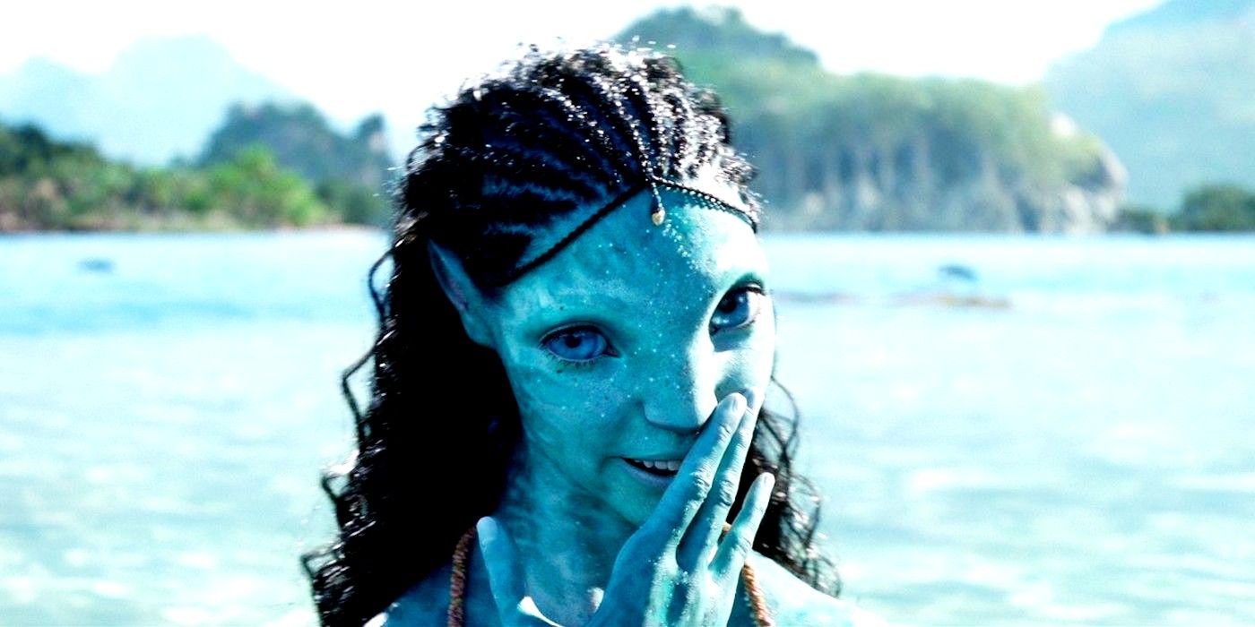 Bailey Bass as Tsireya in Avatar Way of Water