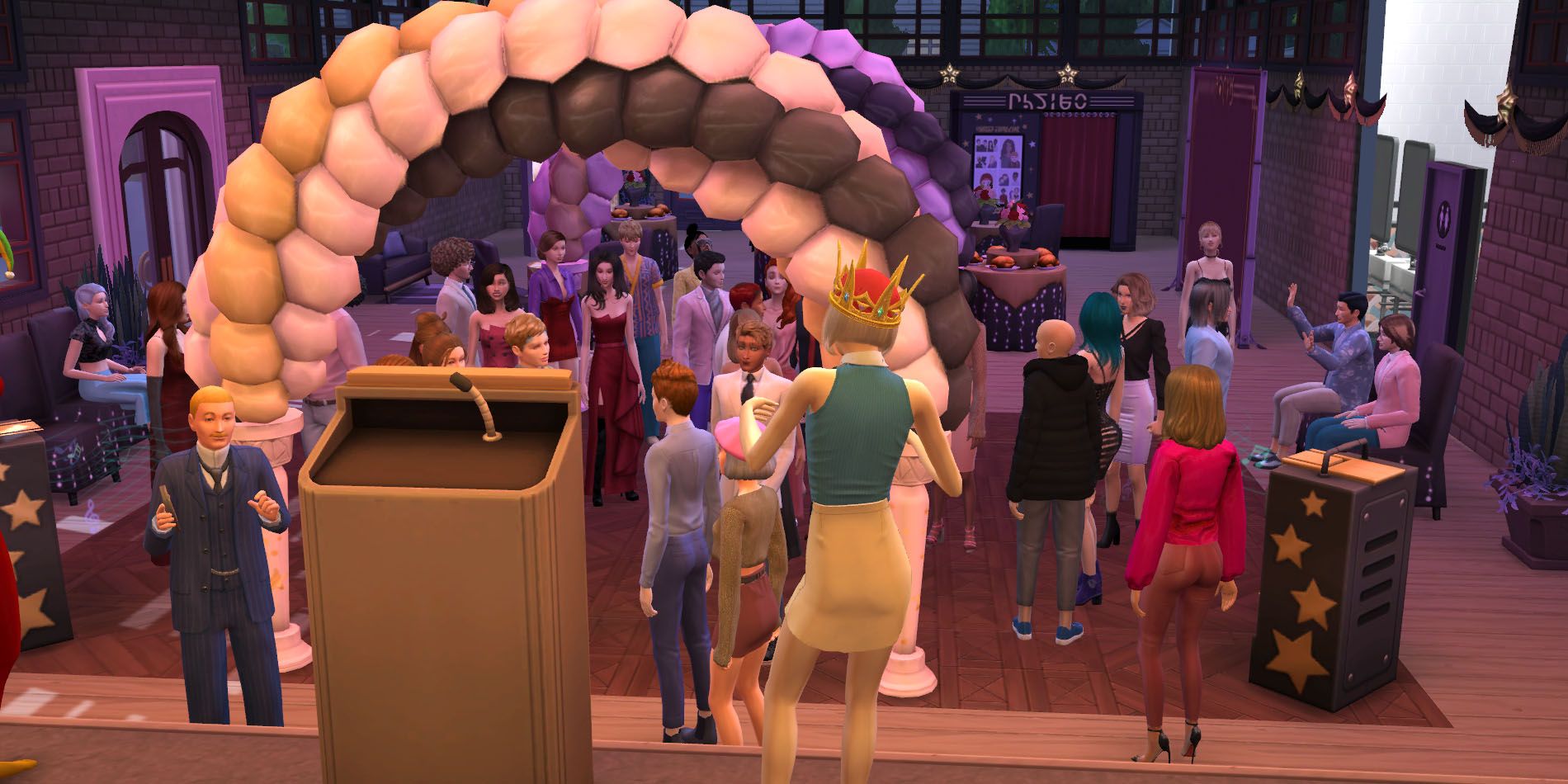 A Player Being crowned prom royalty in Sims 4