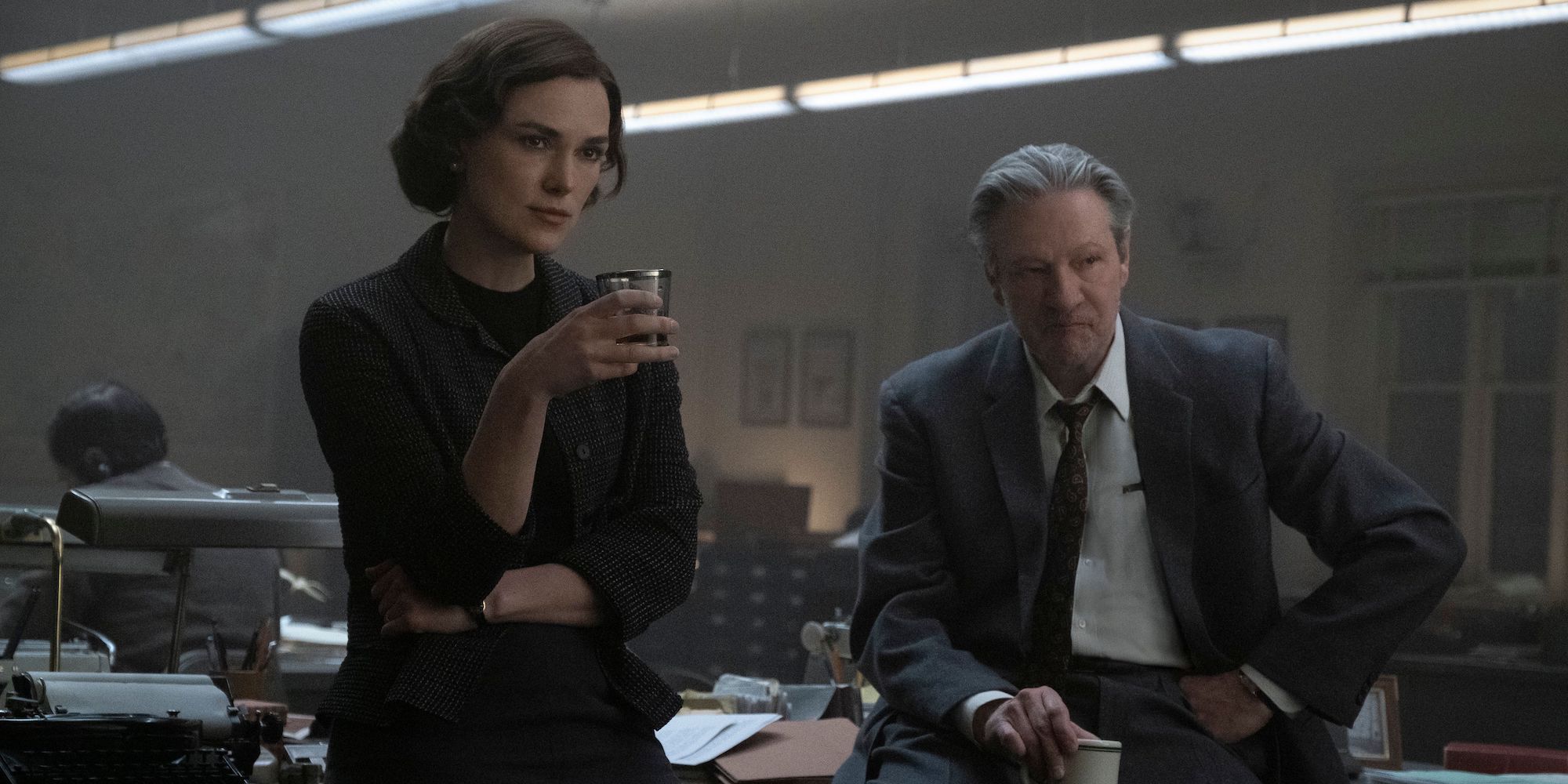 Keira Knightley & Carrie Coon Carry Effective Crime Drama