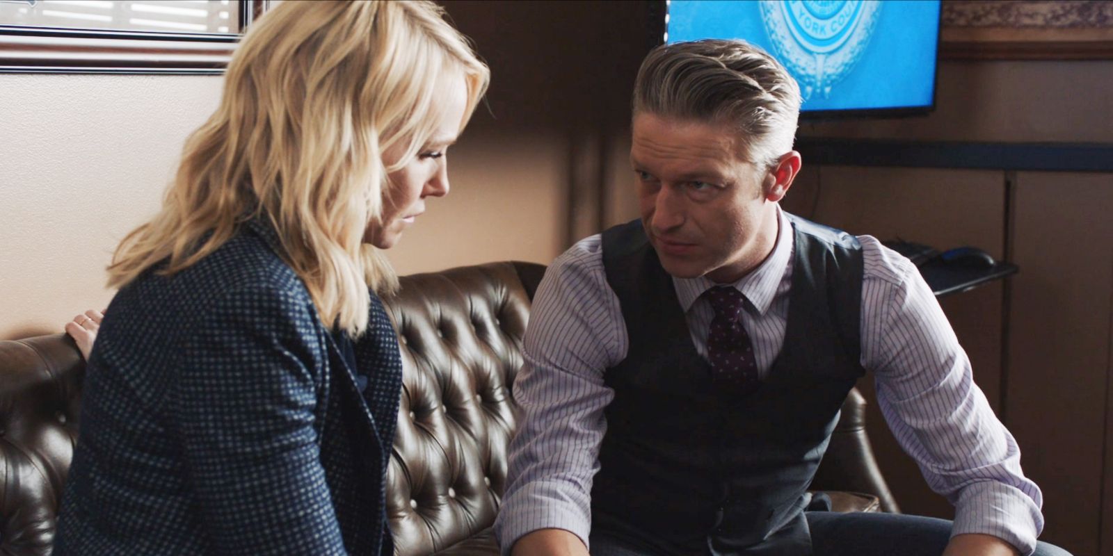 Carisi e Rollins em Lei e Ordem: SVU