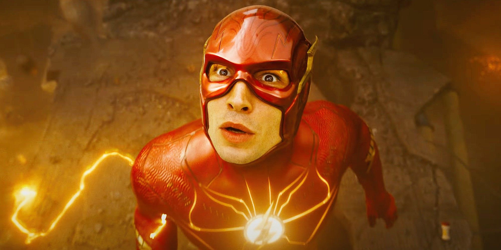 Ezra Miller sebagai Barry Allen Mencari di Film Flash