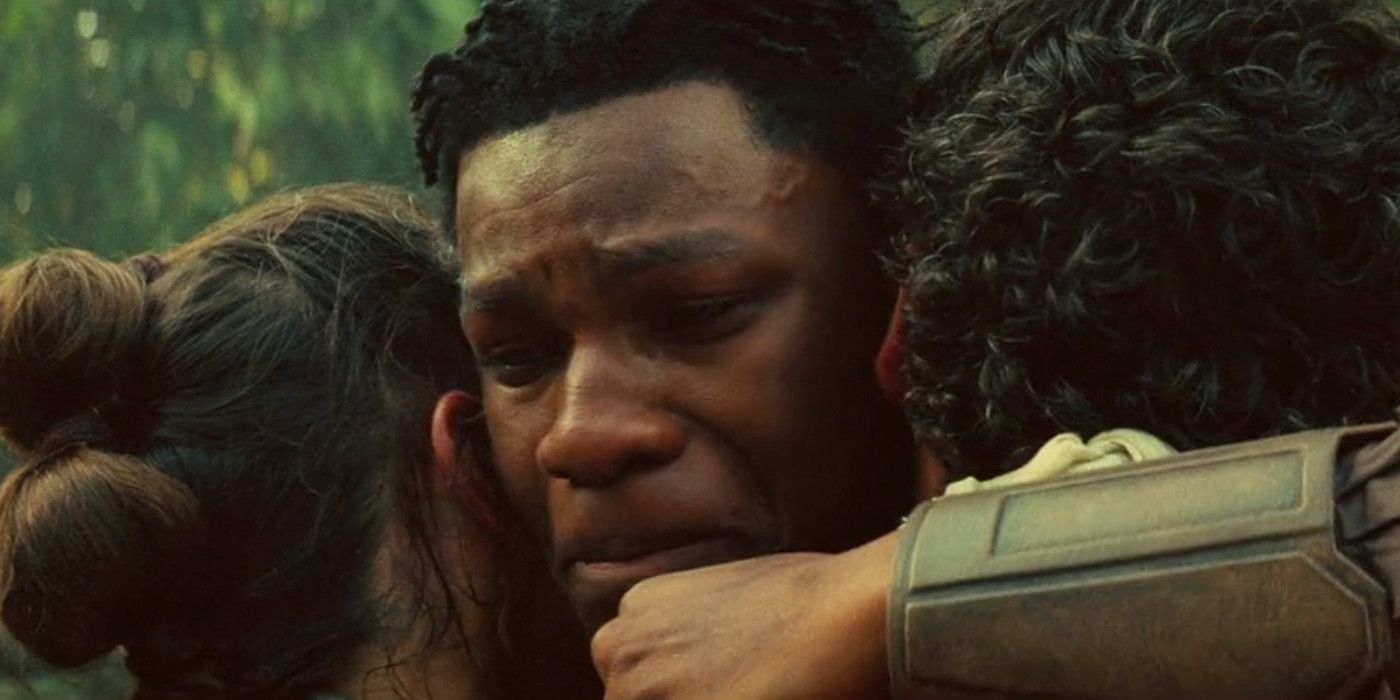 Finn abraza a Rey y Poe - Star Wars El Ascenso de Skywalker