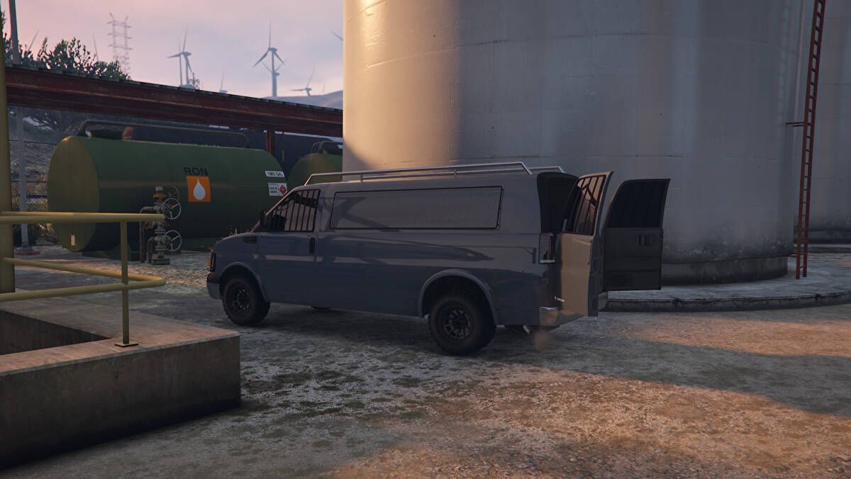 The gun truck parked in an oil refinery in GTA Online